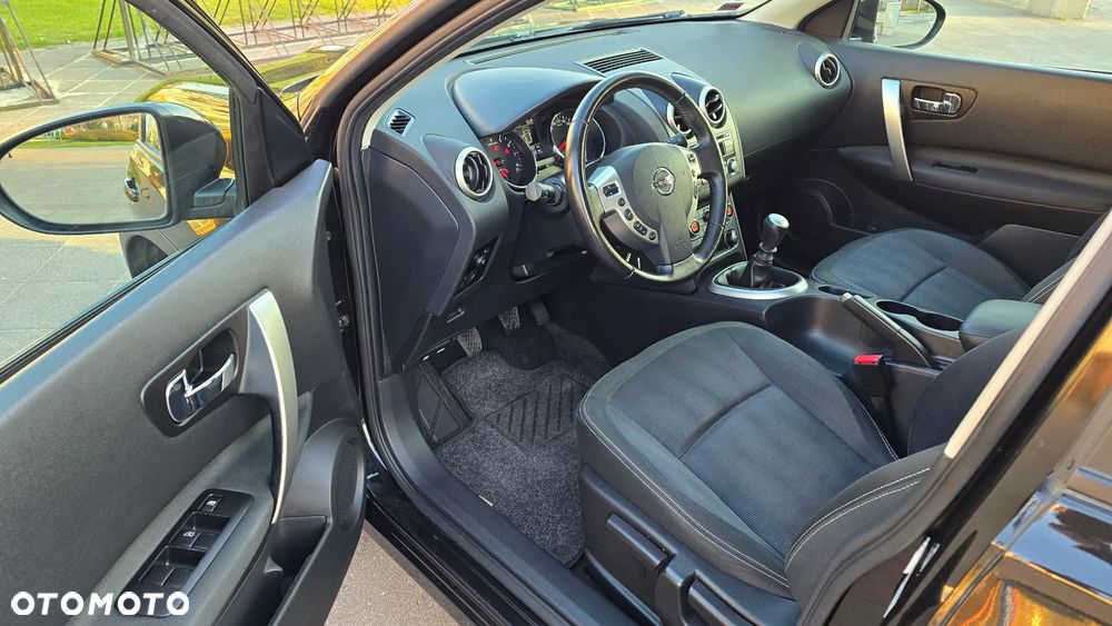 Nissan Qashqai - 9