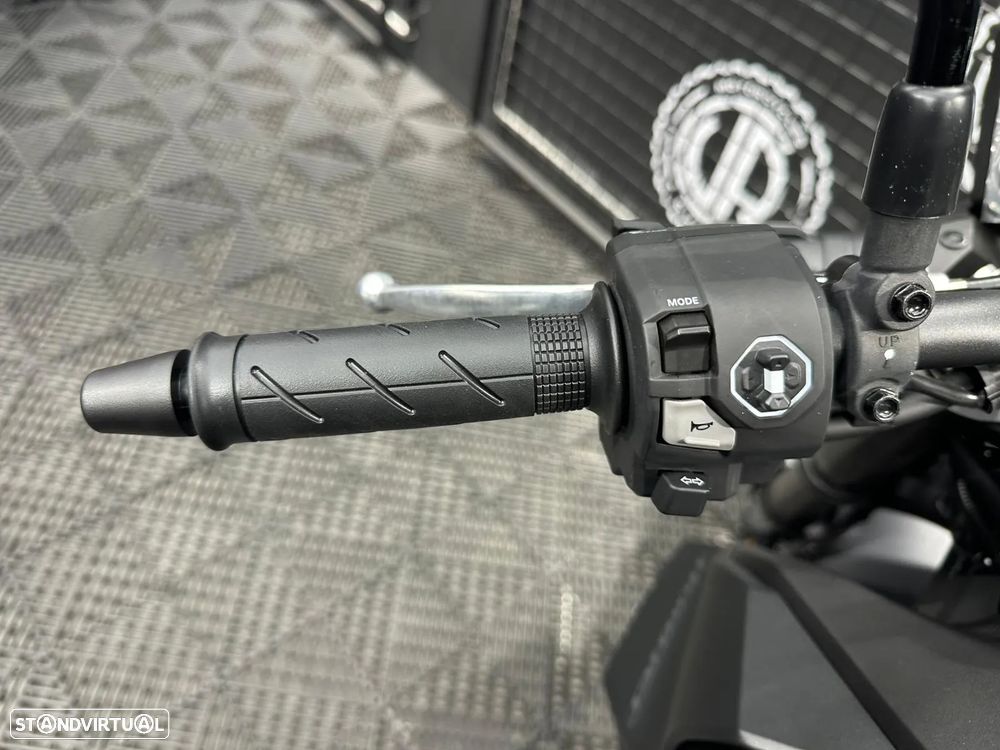 Honda CB 750 HORNET 2025 (CAMPANHA EM VIGOR) - 10