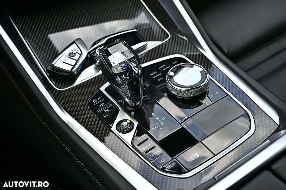 BMW X6 xDrive30d - 11