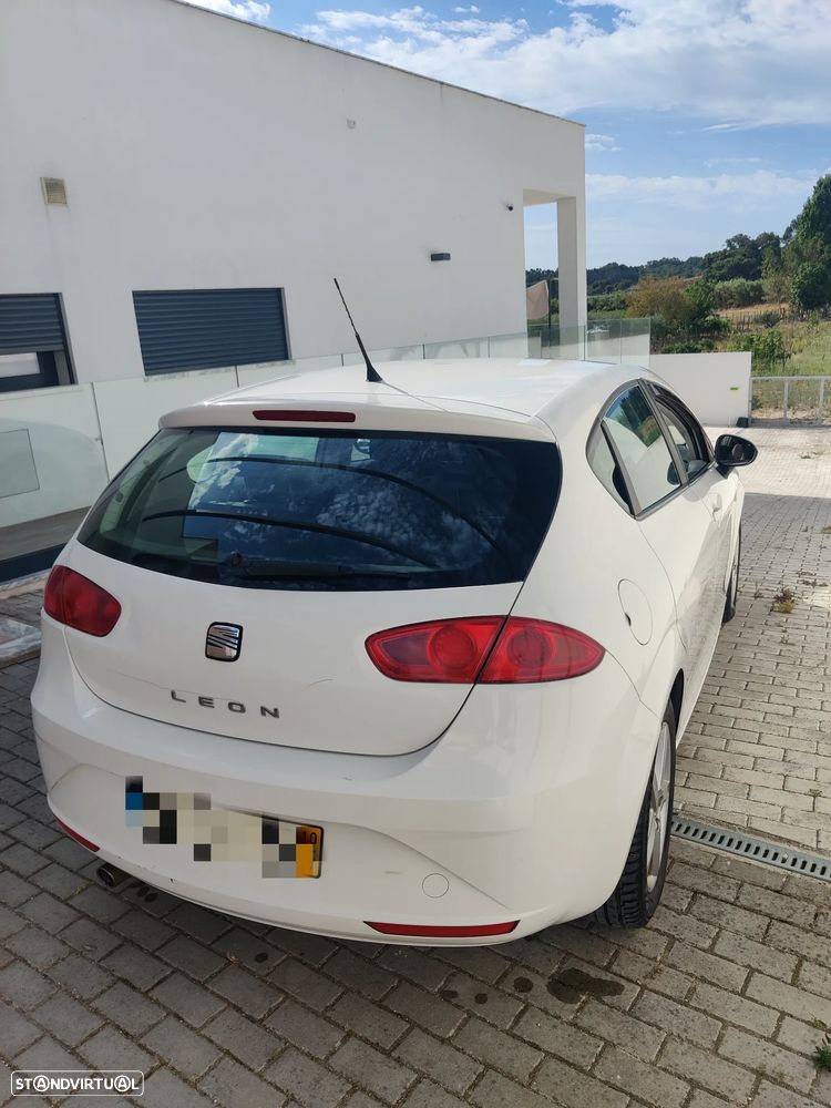SEAT Leon 1.6 TDI DPF Ecomotive Sport - 5