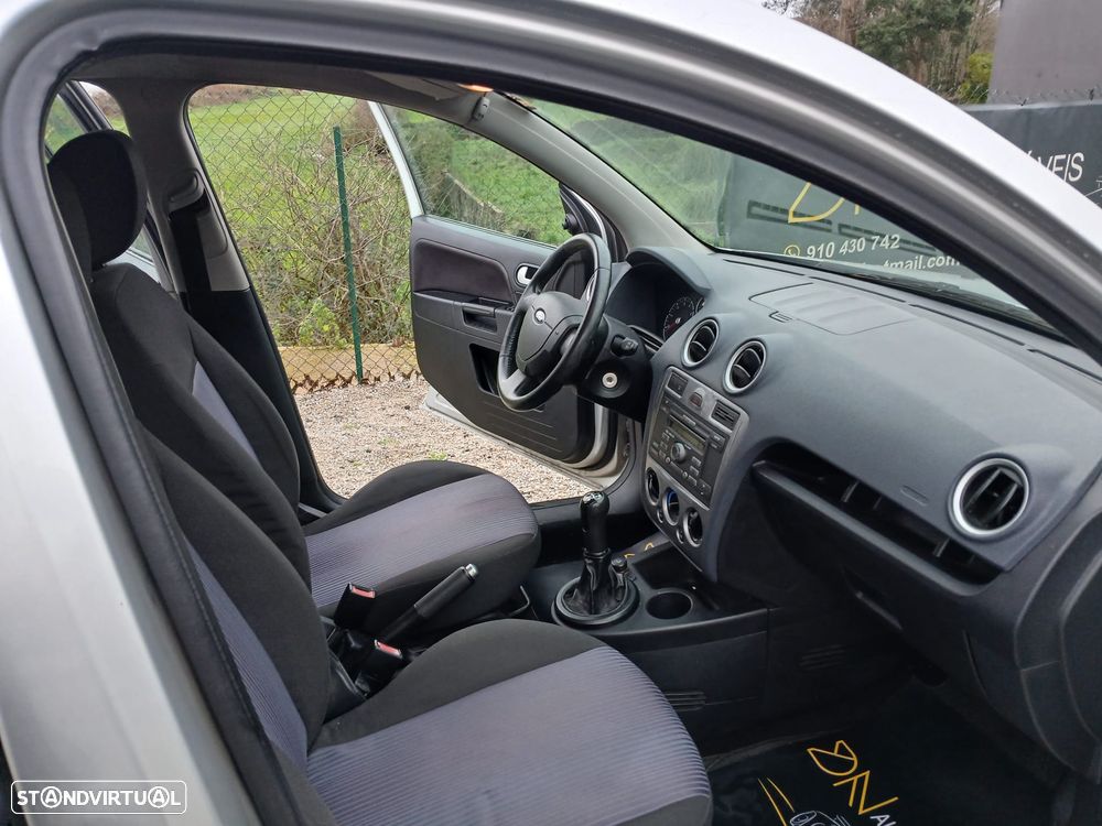 Ford Fusion 1.25 Trend - 6