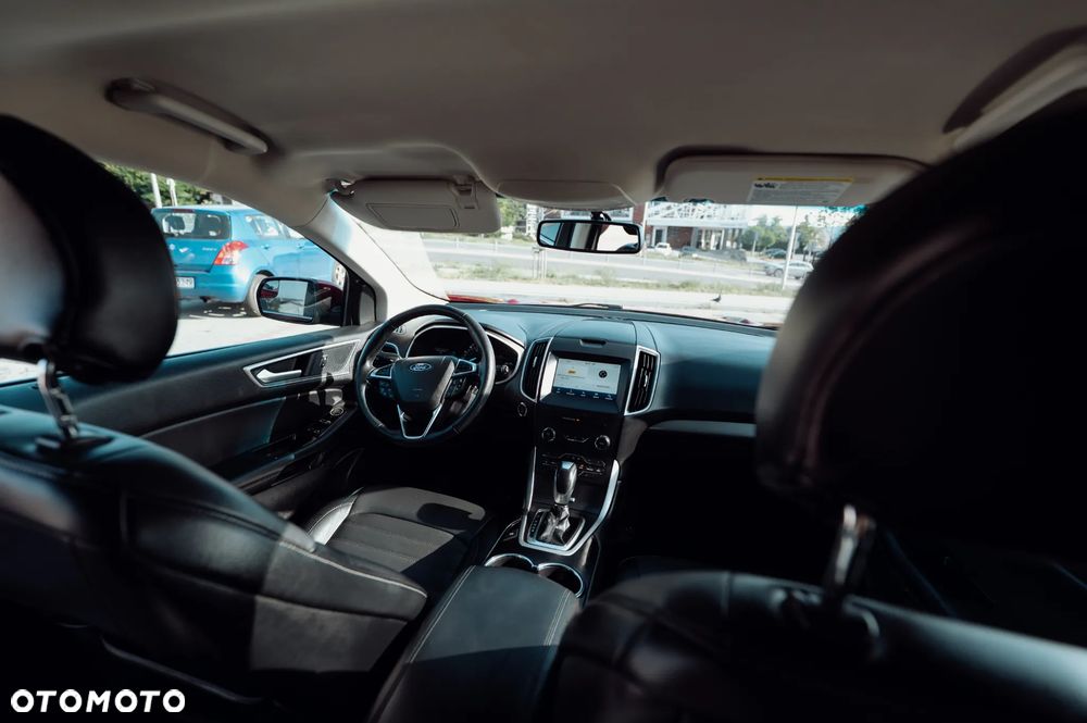 Ford Edge - 9