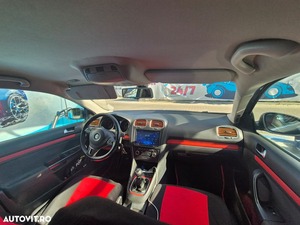 Volkswagen Golf 1.6 TDI BMT Comfortline - 17