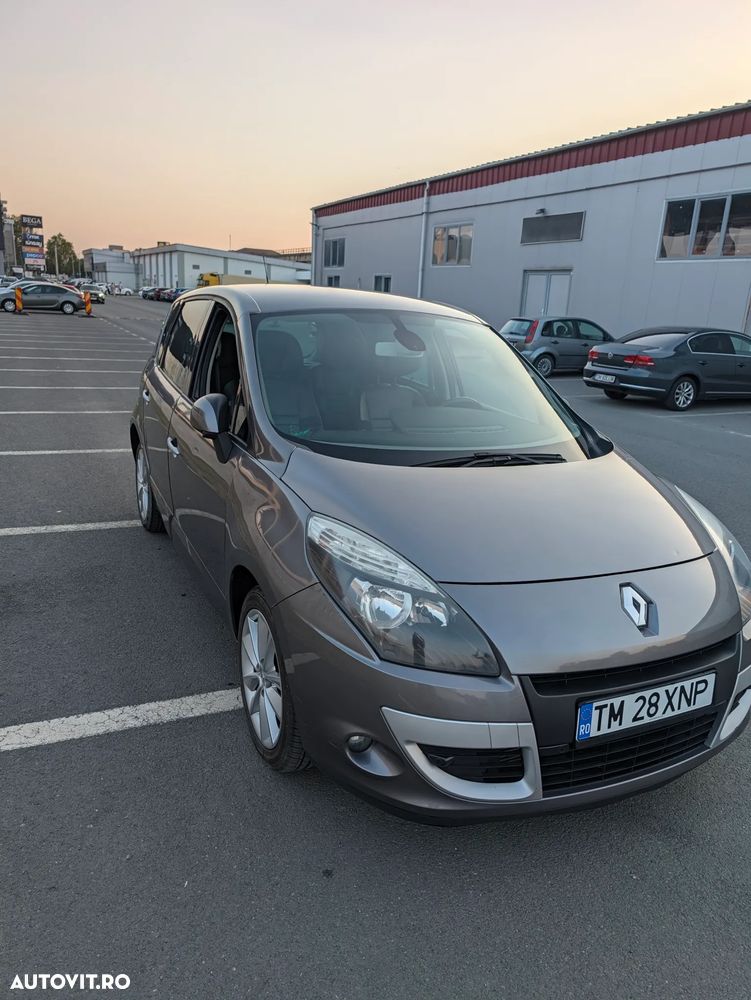 Renault Scenic - 2