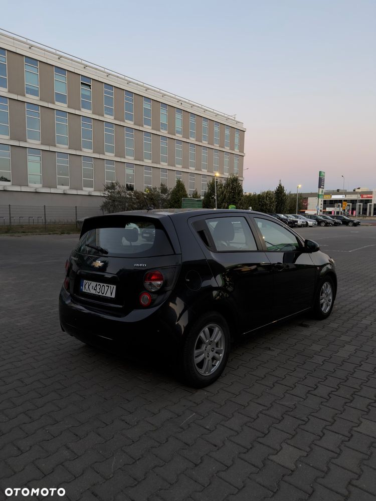 Chevrolet Aveo 1.4 16V LT - 6