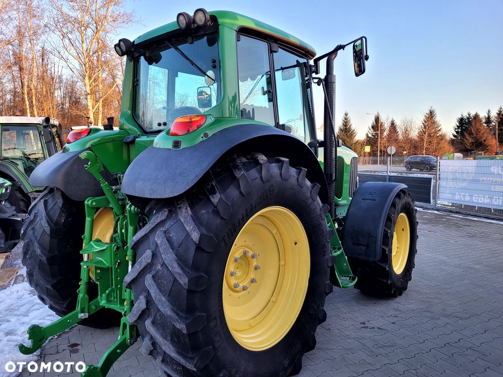 John Deere 6820 PREMIUM Powe rQuad Eco Plus - 7