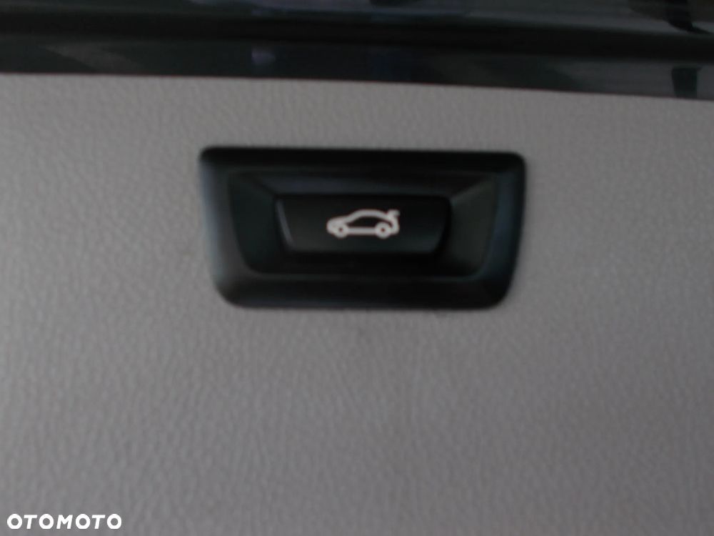 BMW Seria 3 - 11