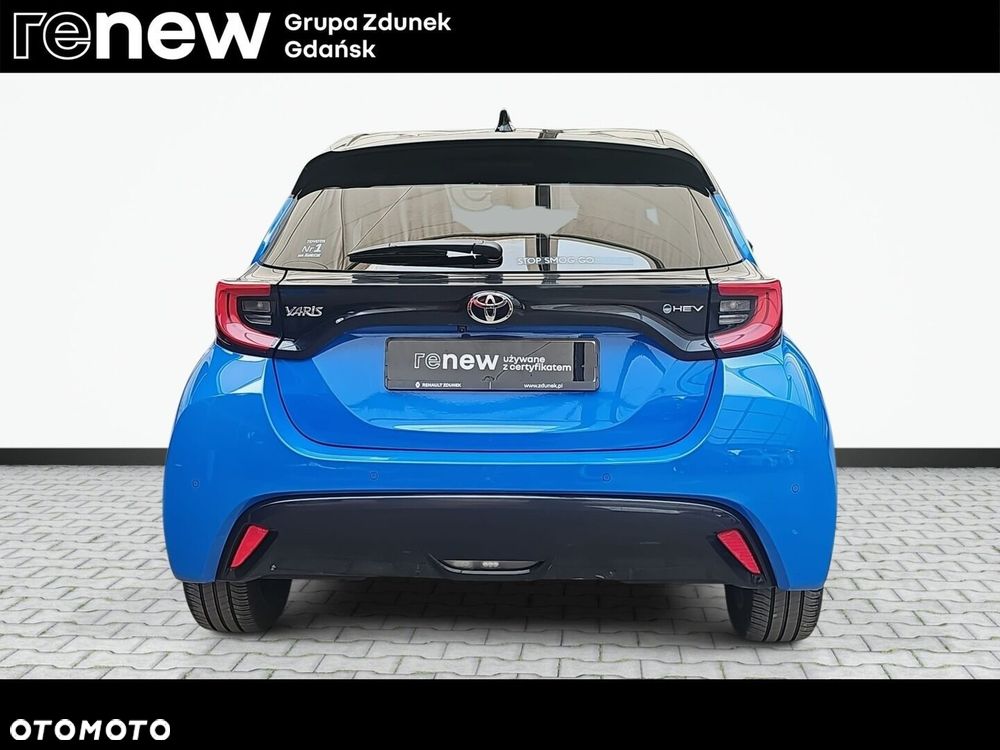 Toyota Yaris - 10