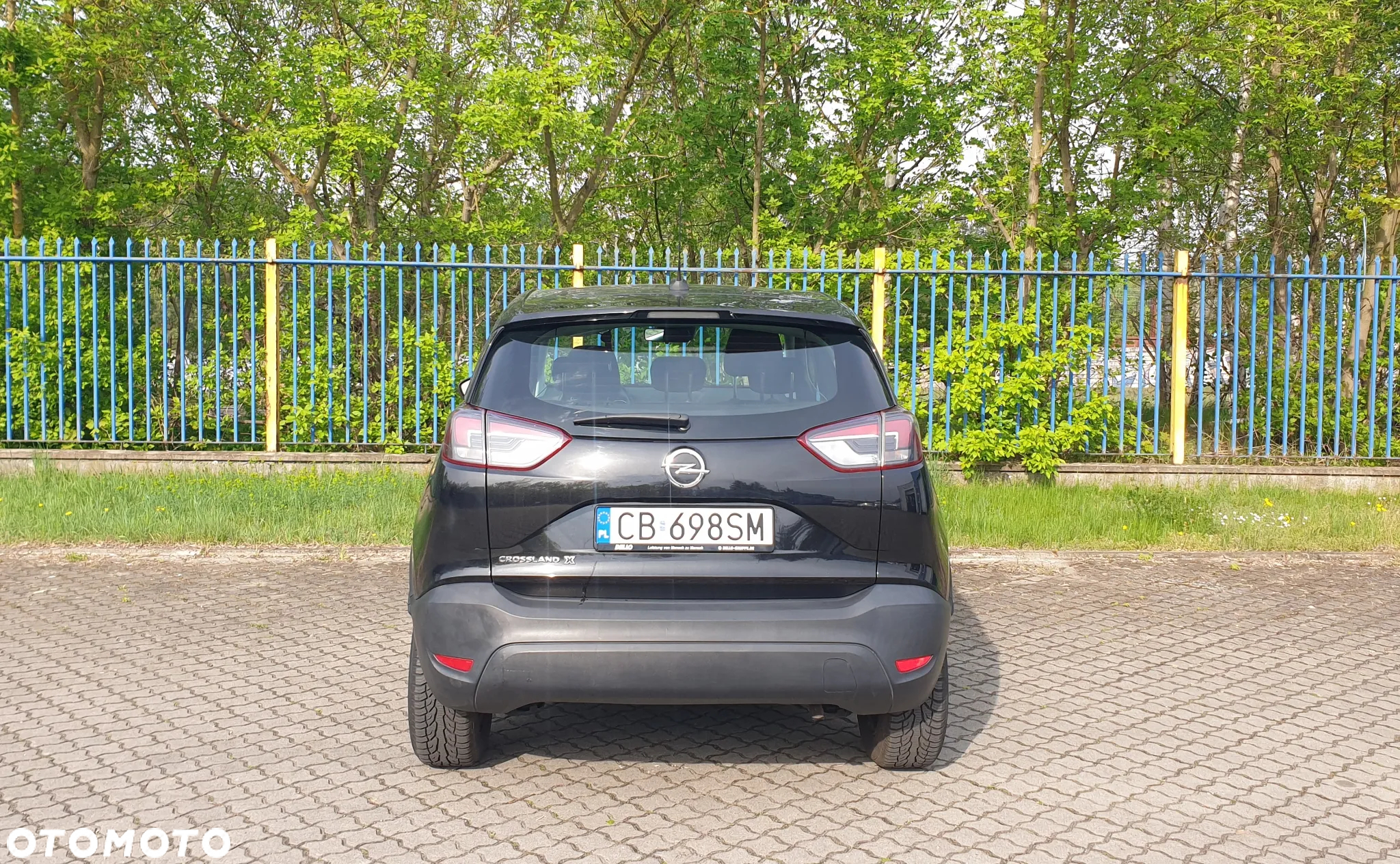 Opel Crossland X - 10