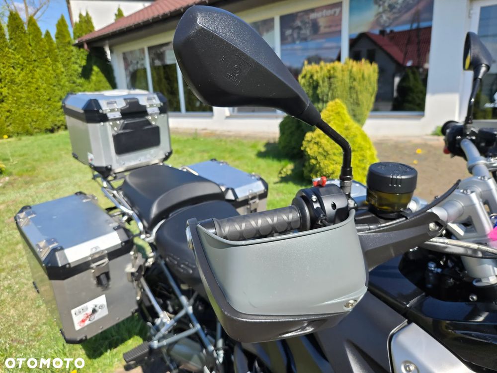 BMW R - 26