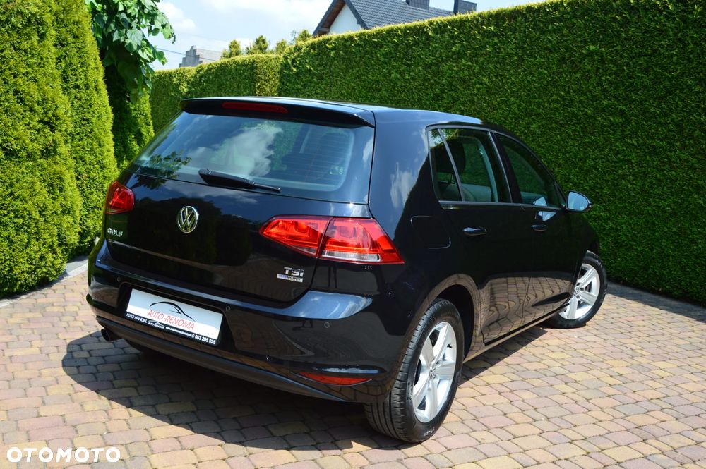 Volkswagen Golf - 4