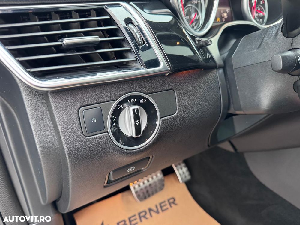 Mercedes-Benz GLE Coupe AMG 43 4M 9G-TRONIC AMG Line - 36