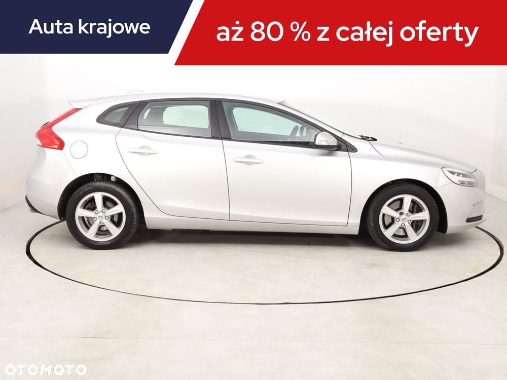 Volvo V40 - 8