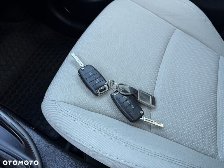 Kia Carens 1.7 CRDi Edition 7 - 31
