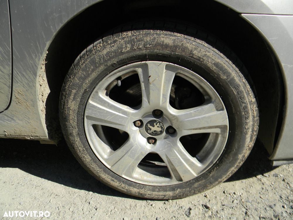 Dezmembrari  Peugeot 307  2000  > 0000 1.6 HDi 110 Motorina - 19