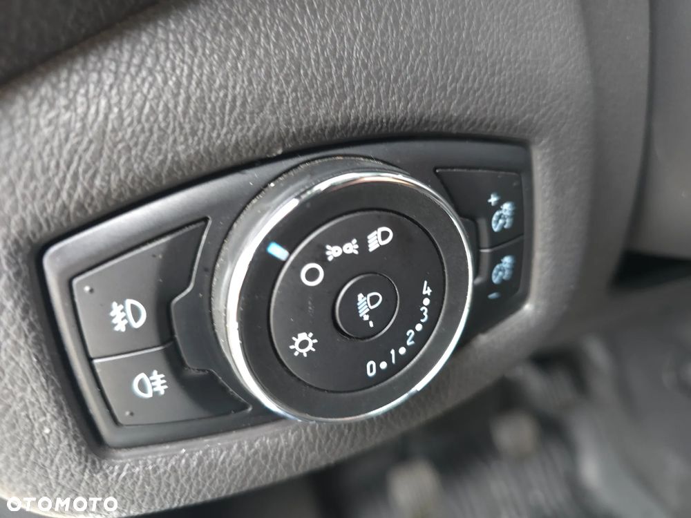 Ford TRANSIT CONNECT 1.5TDCi - 20