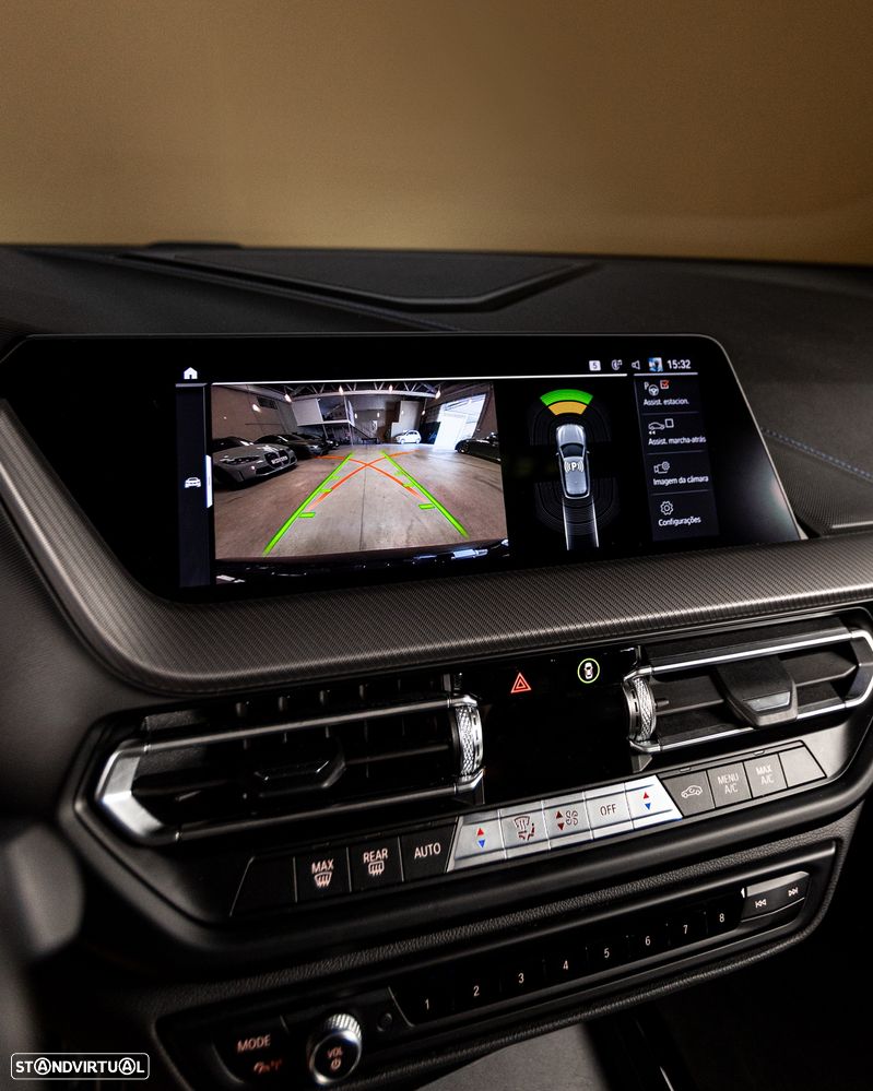BMW M135i xDrive - 24