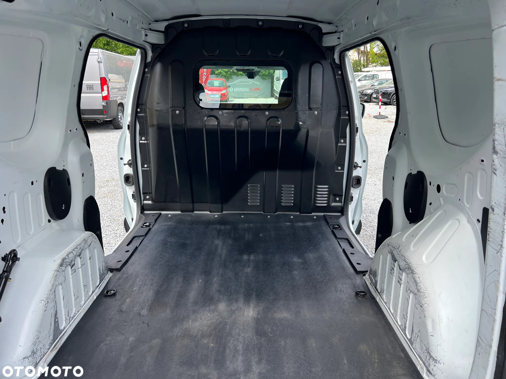 Renault Express 1.3 TCe Bogate wyposażenie FV23% - 35