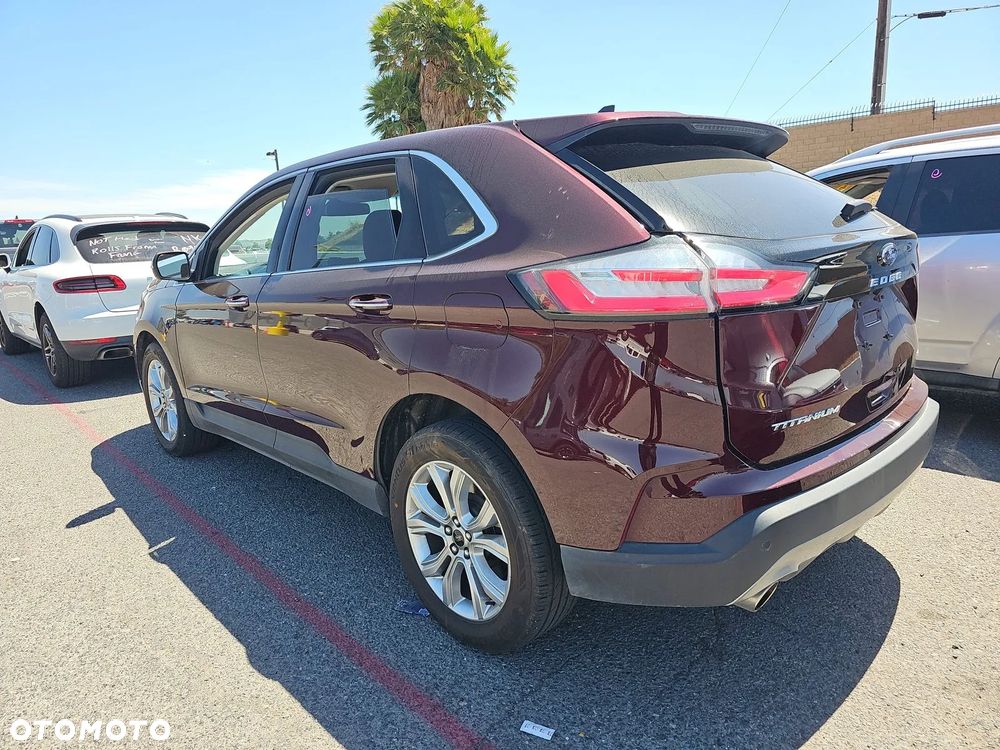 Ford Edge - 5