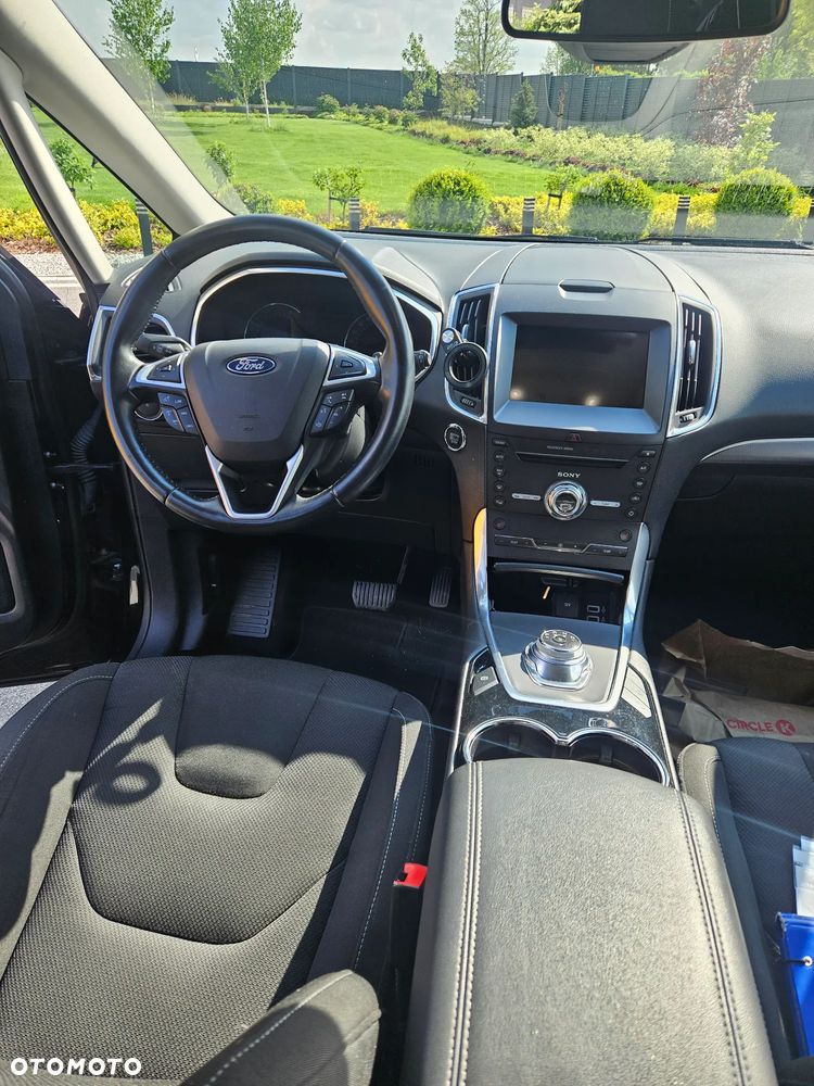 Ford S-Max 2.0 TDCi Titanium PowerShift - 7