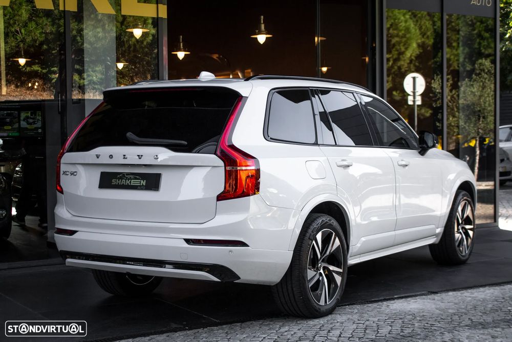 Volvo XC 90 2.0 T8 PHEV Plus Dark AWD - 4