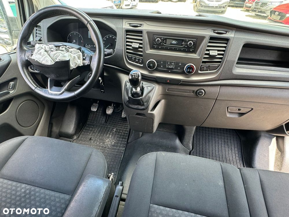 Ford Transit Custom - 23