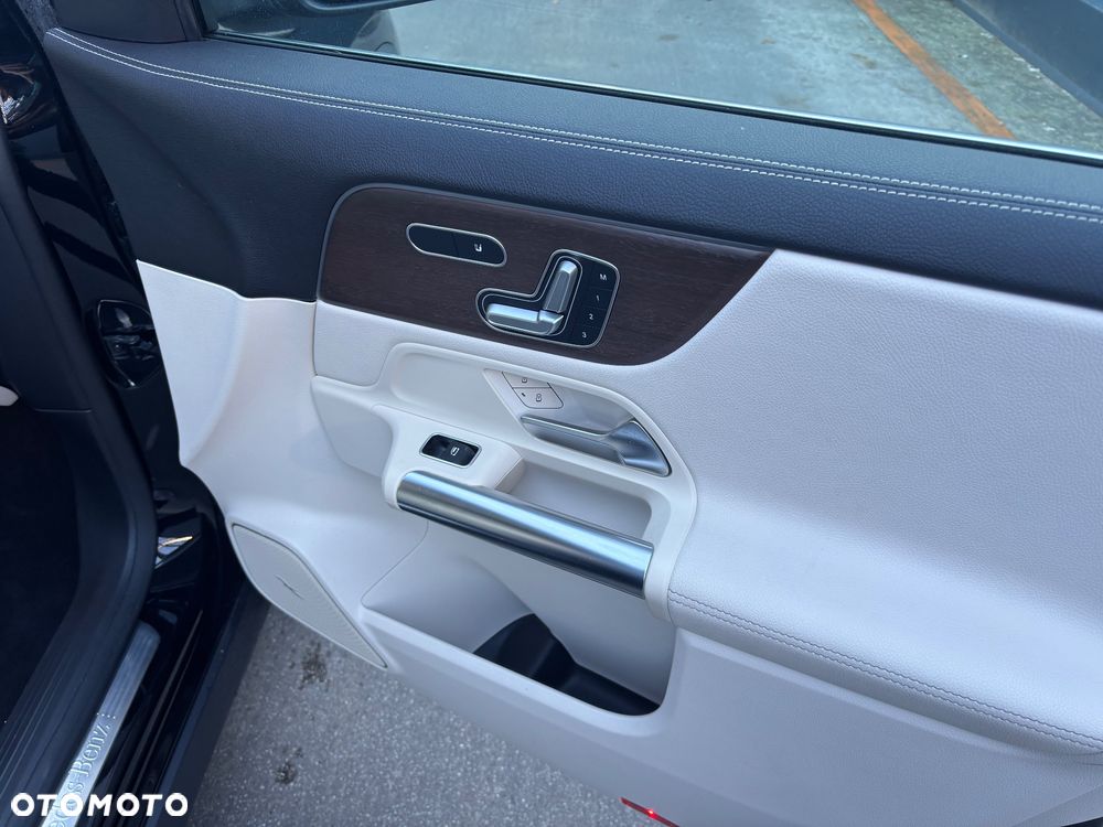 Mercedes-Benz GLA 250 8G-DCT Style - 27