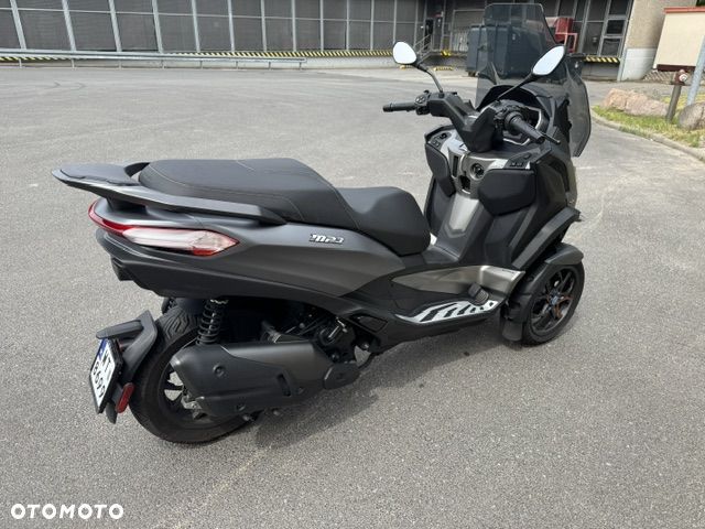 Piaggio MP-3 - 7