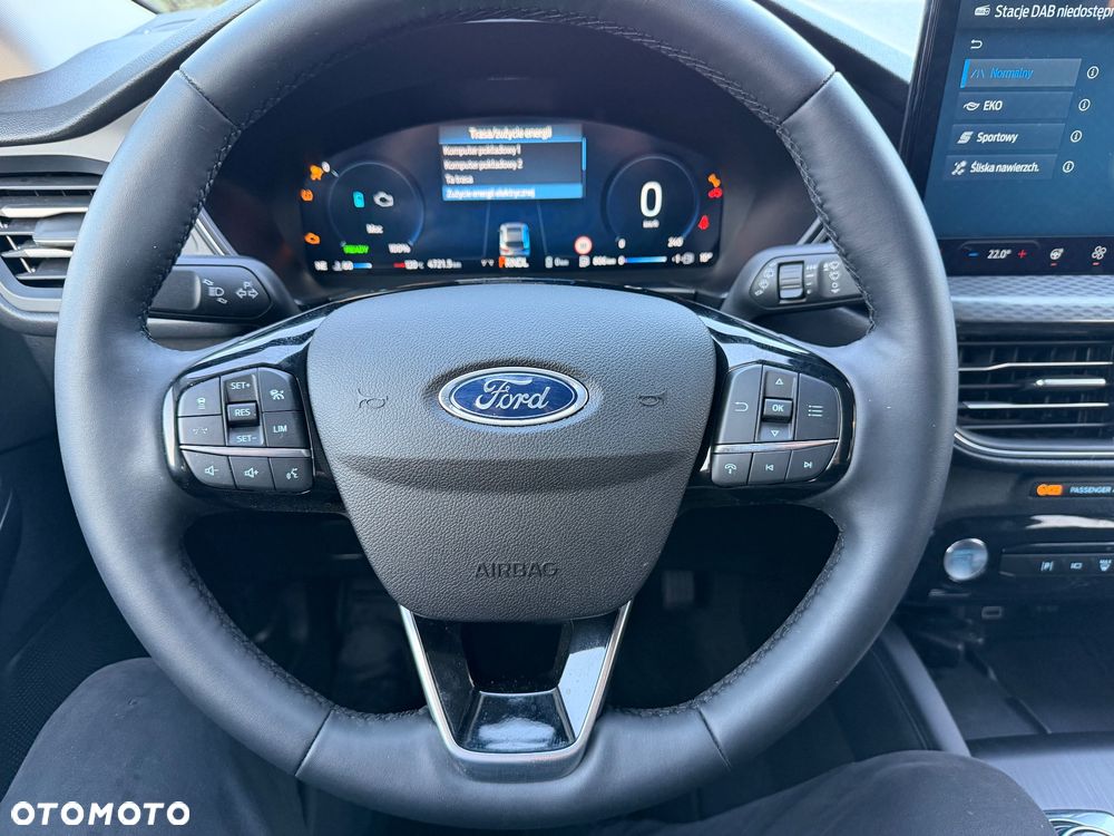 Ford Kuga 2.5 Duratec PHEV TITANIUM X - 30