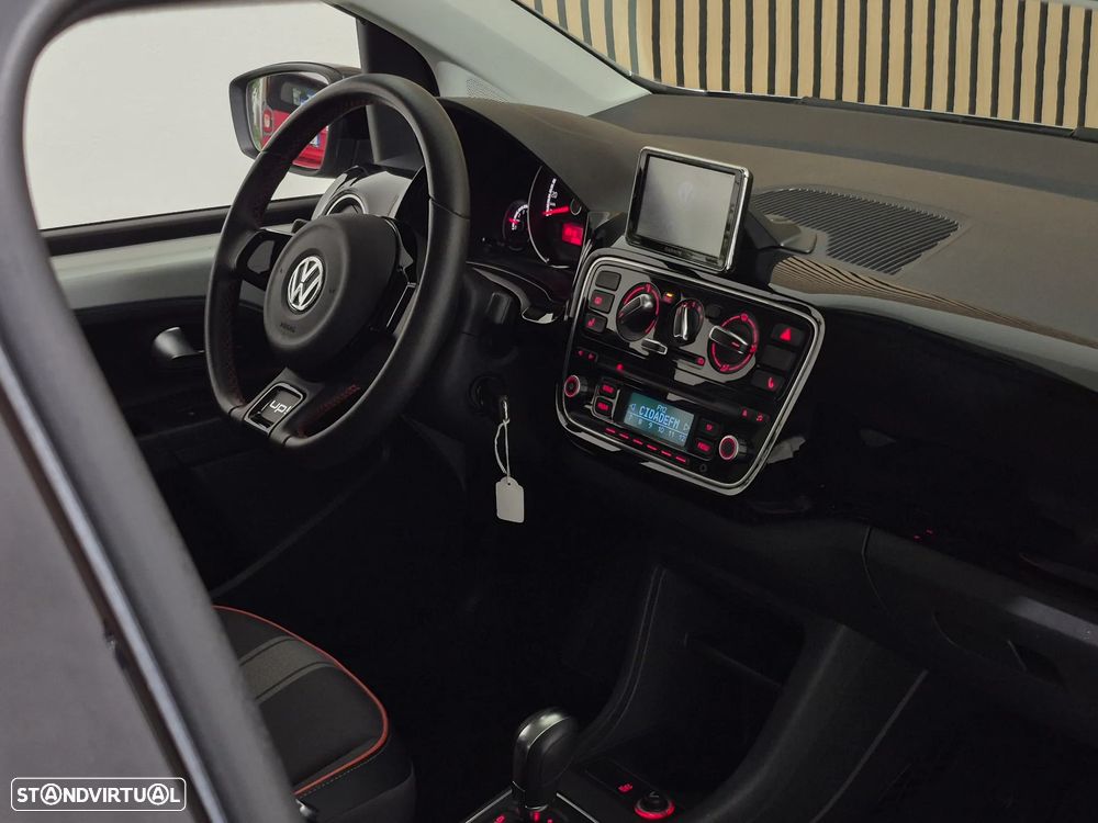 VW Up! 1.0 BMT Move Auto - 22