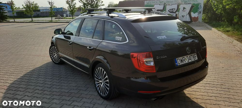 Skoda Superb 2.0 TDI L&K DSG - 4