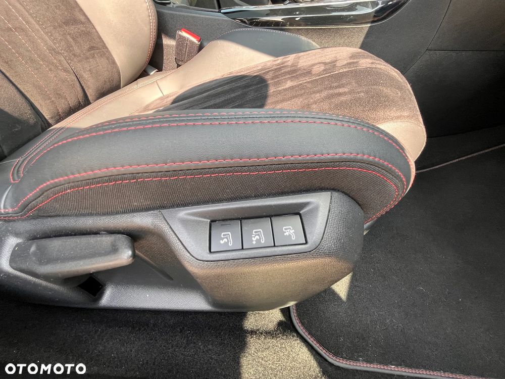 Peugeot 308 BlueHDi 130 EAT8 Stop & Start GT Pack - 9