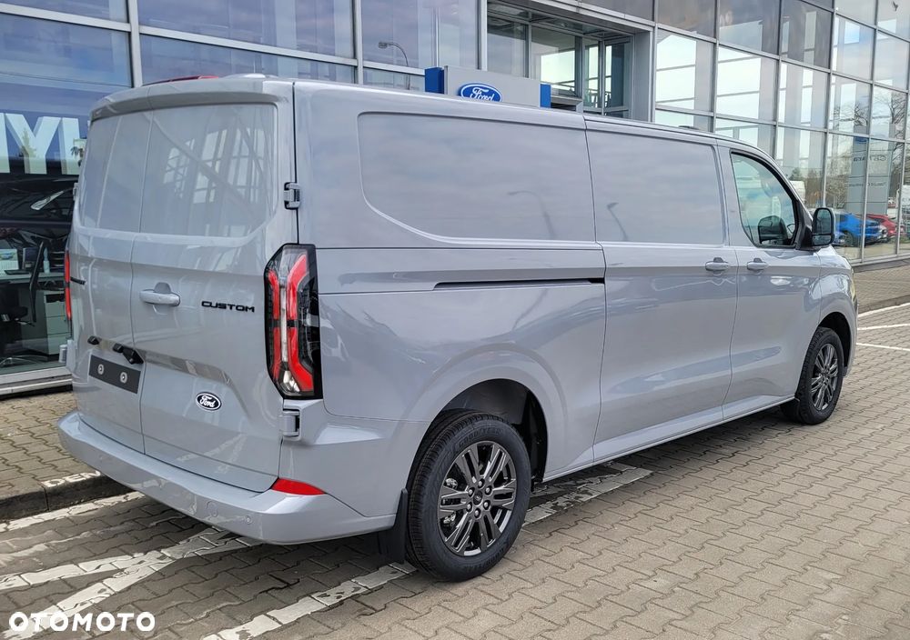 Ford Transit Custom - 7