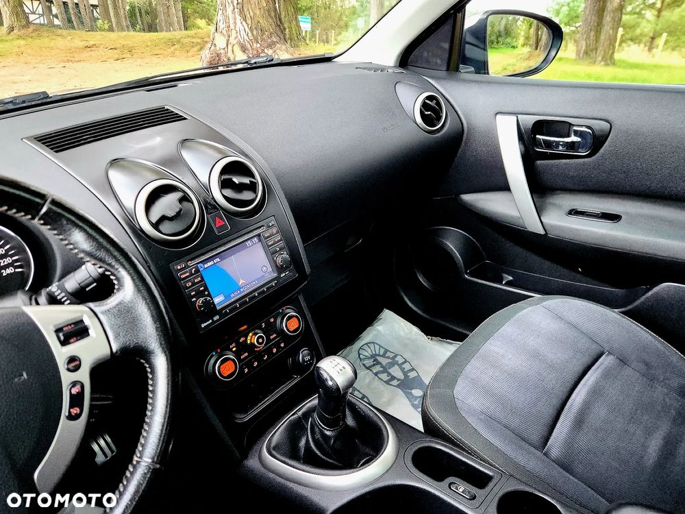 Nissan Qashqai 1.6 Tekna - 8