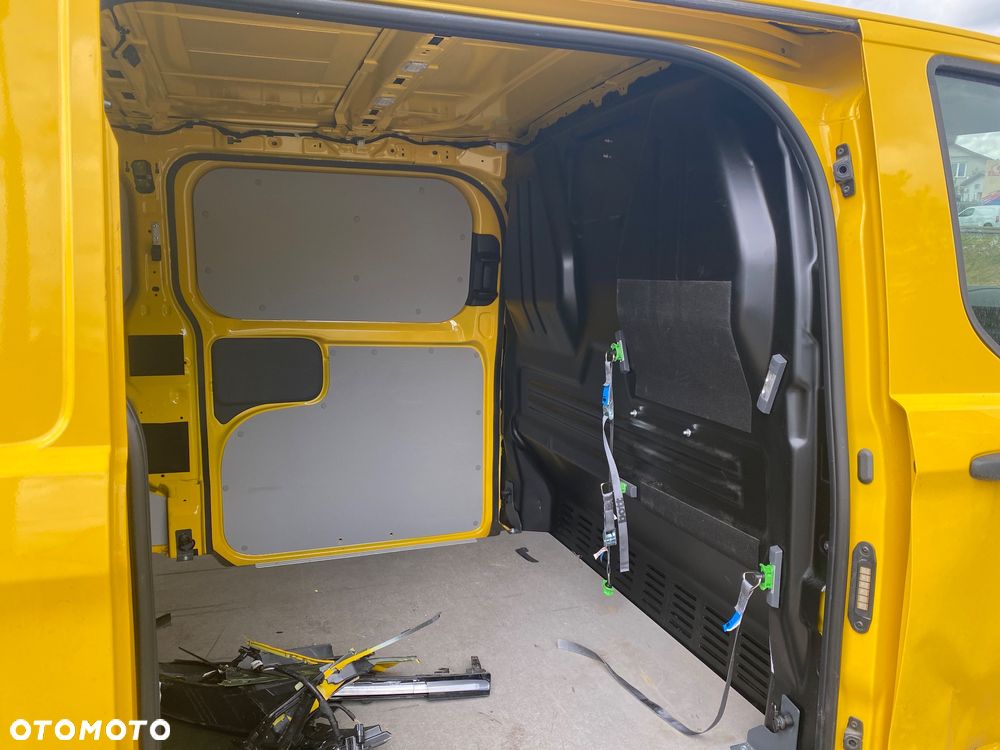 Ford Transit Custom - 17