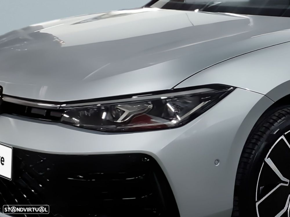 VW Passat Variant 1.5 TSI eHybrid R-Line DSG - 4