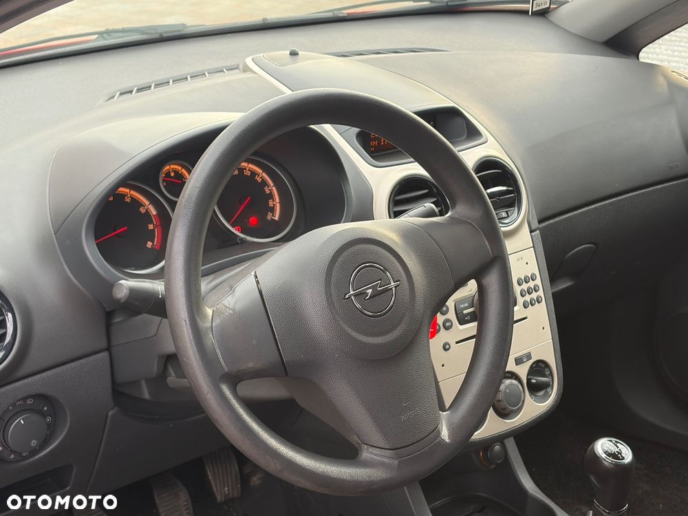Opel Corsa - 16
