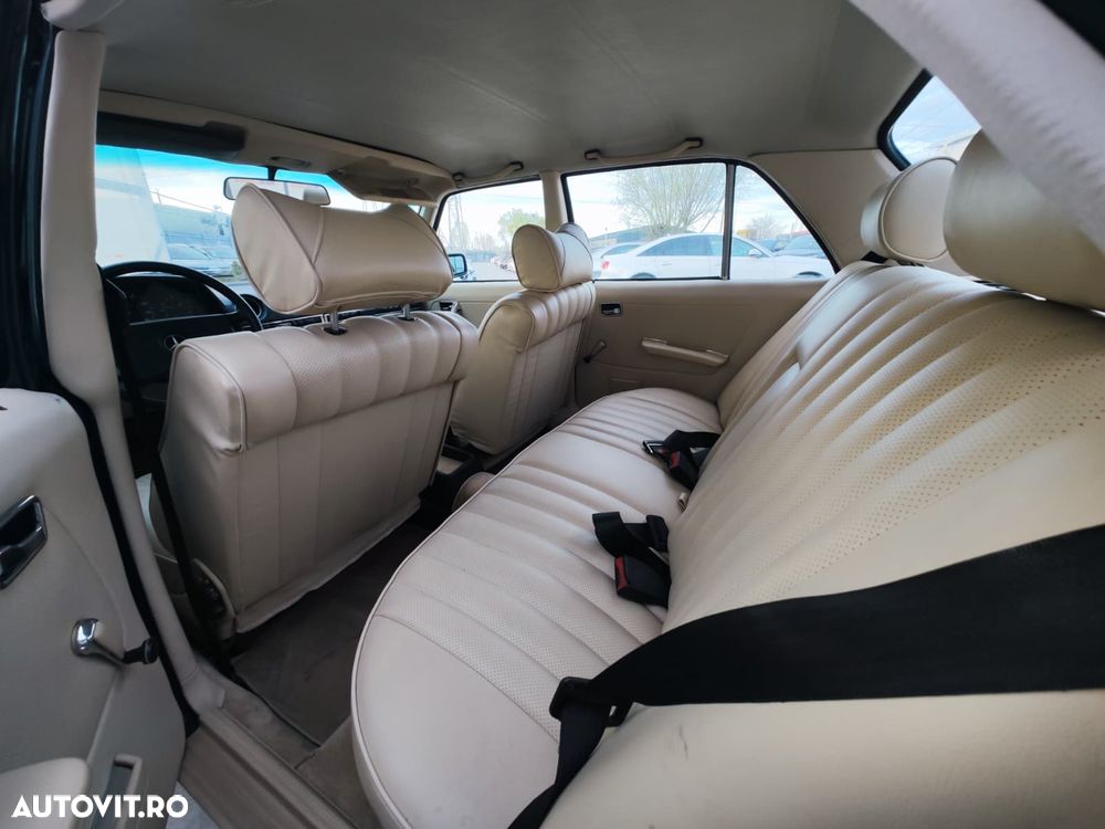 Mercedes-Benz W123 - 20