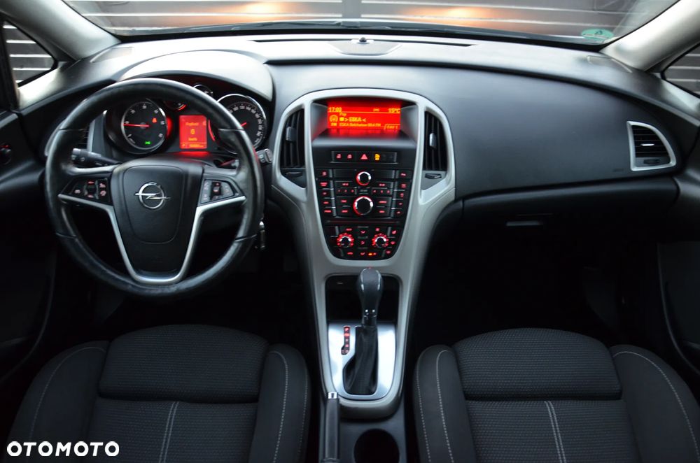 Opel Astra 2.0 CDTI Automatik ENERGY - 19