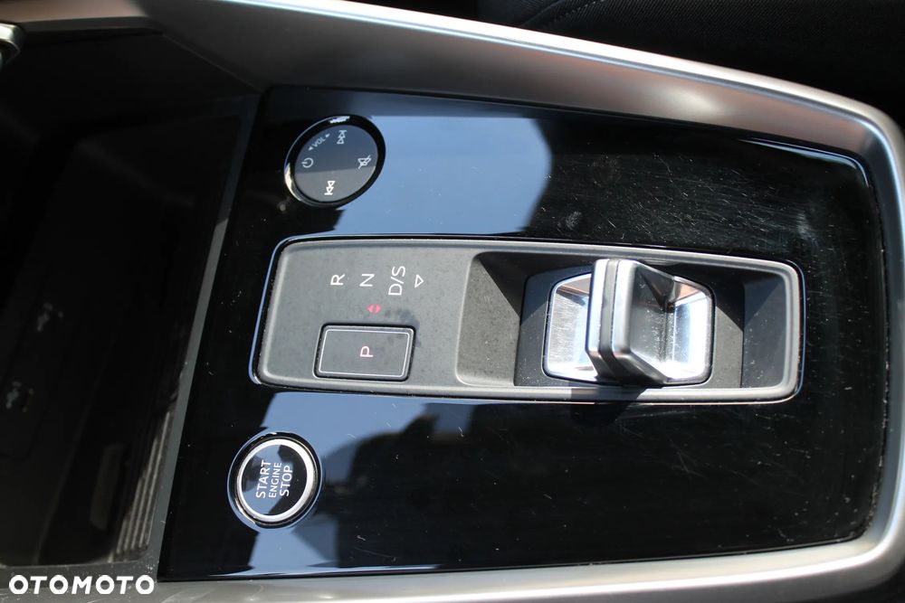 Audi A3 Sportback 1.4 TFSI e-tron Sport S tronic - 28