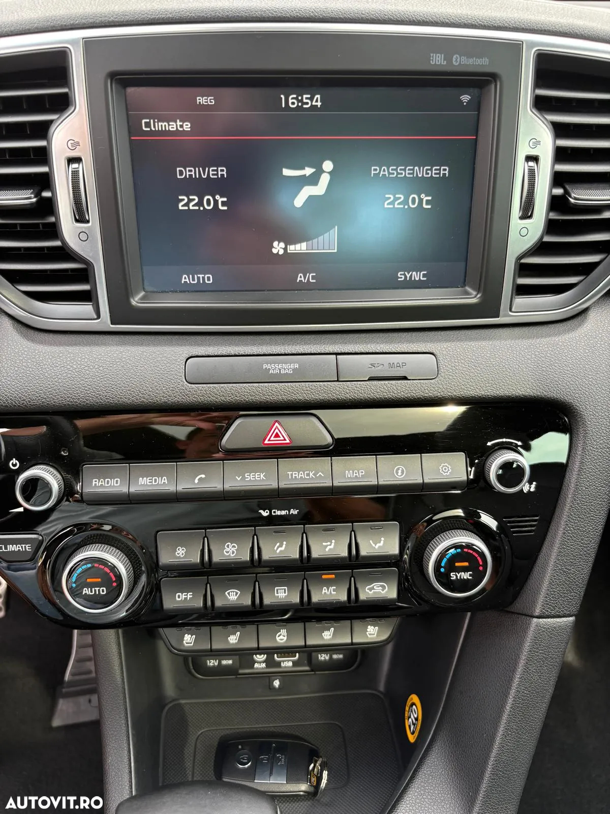 Kia Sportage 2,0 CRDI AWD Aut. GT Line - 23
