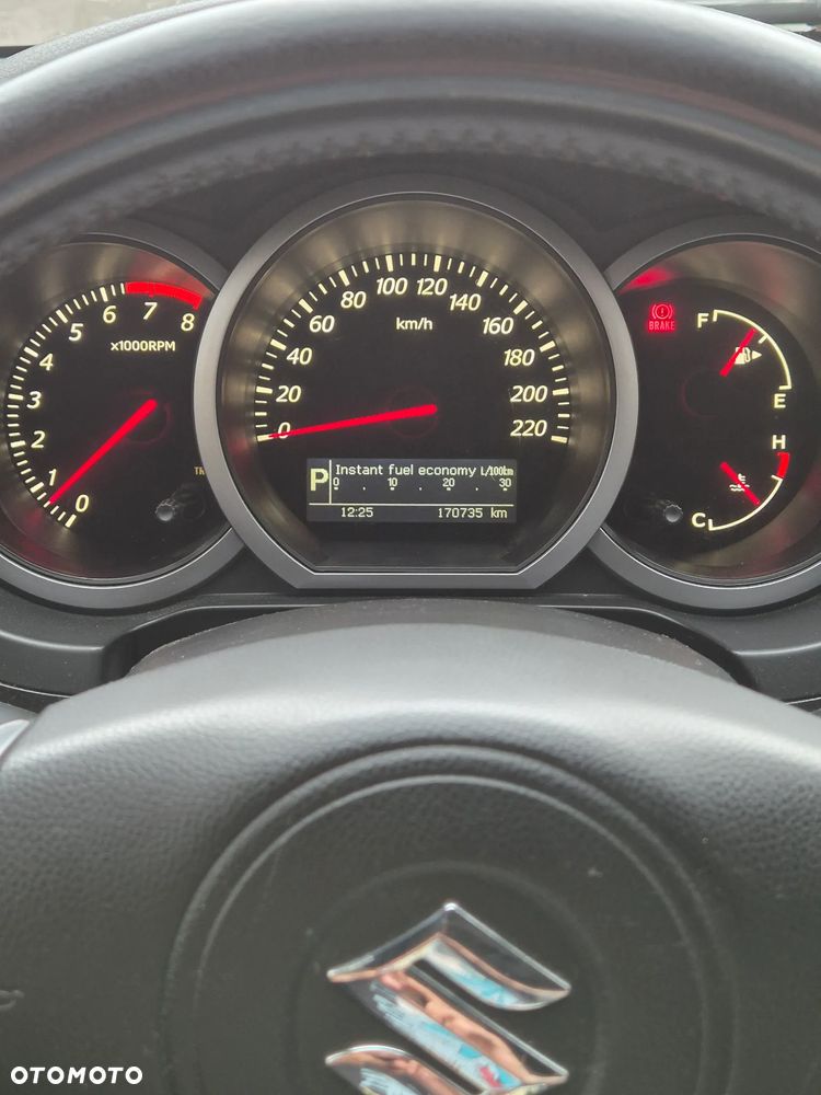 Suzuki Grand Vitara 3.2 V6 Elegance - 9