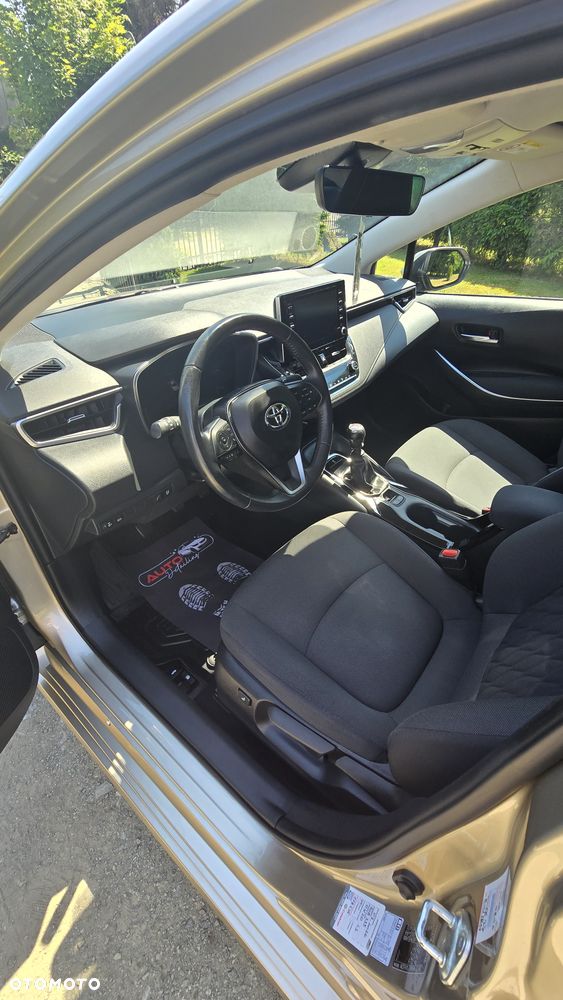 Toyota Corolla 1.5 Comfort - 10