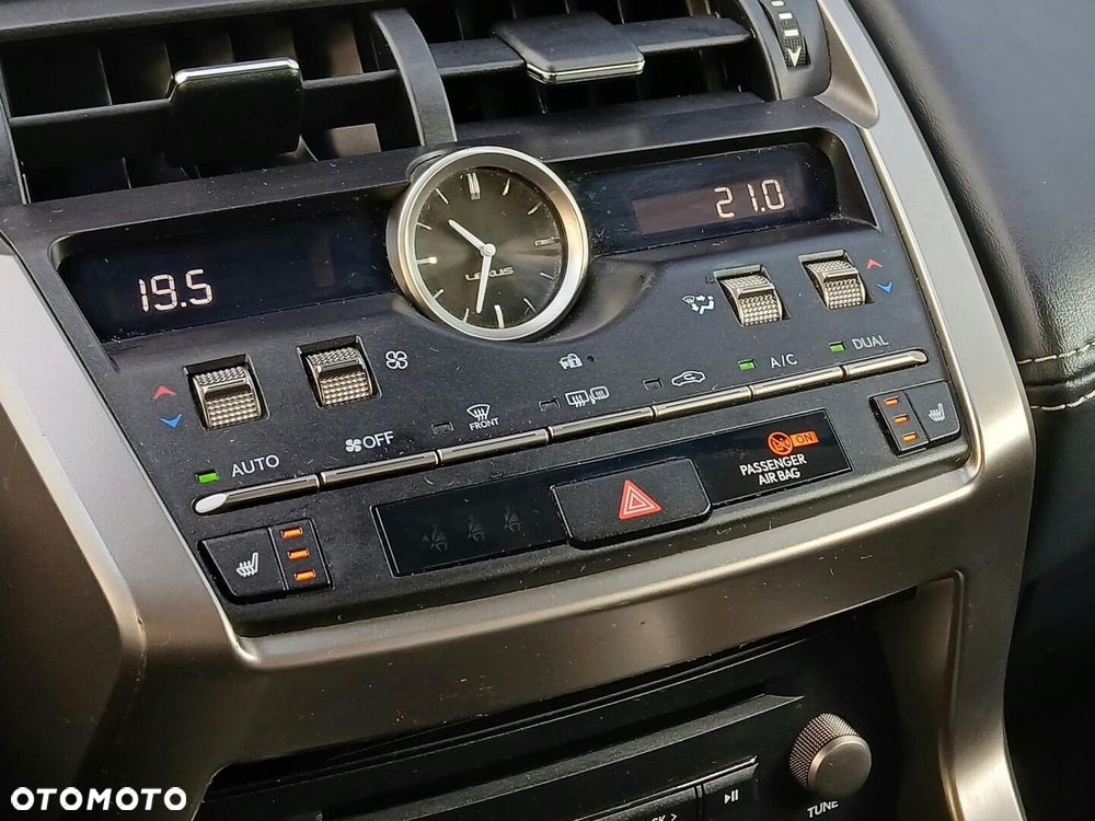 Lexus NX 300 Optimum AWD - 23