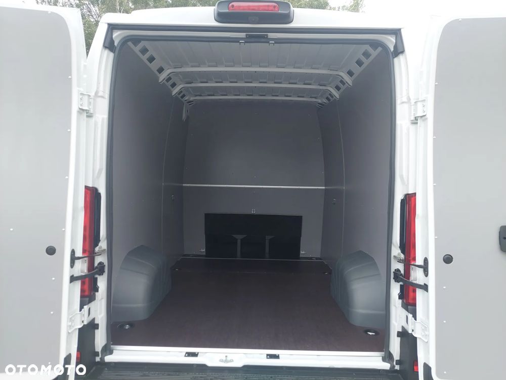 Toyota Proace MAX - 10