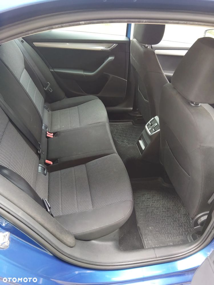 Skoda Octavia 1.6 TDI Greenline - 11