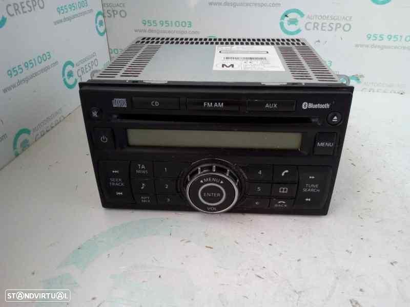 SISTEMA DE ÁUDIO RÁDIO CD NISSAN QASHQAI J10 - 1