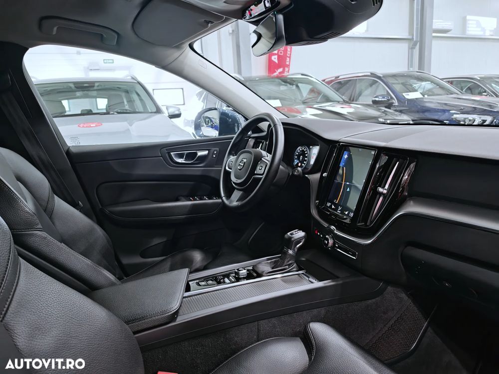 Volvo XC 60 D4 Geartronic Momentum - 11