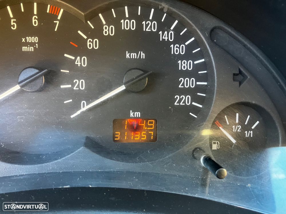 Opel Corsa 1.2 16V Confort - 7