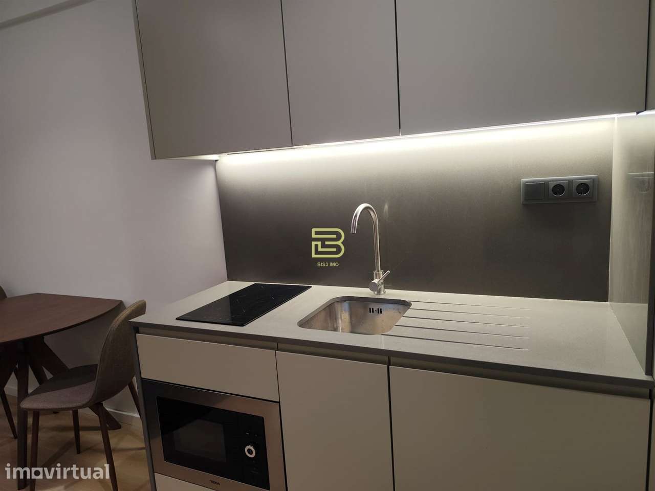 T0 COM AL REGISTADO | 861–1.108 €/MÊS | EXPLORAÇÃO TURÍSTICA | PORTO - Grande imagem: 3/15